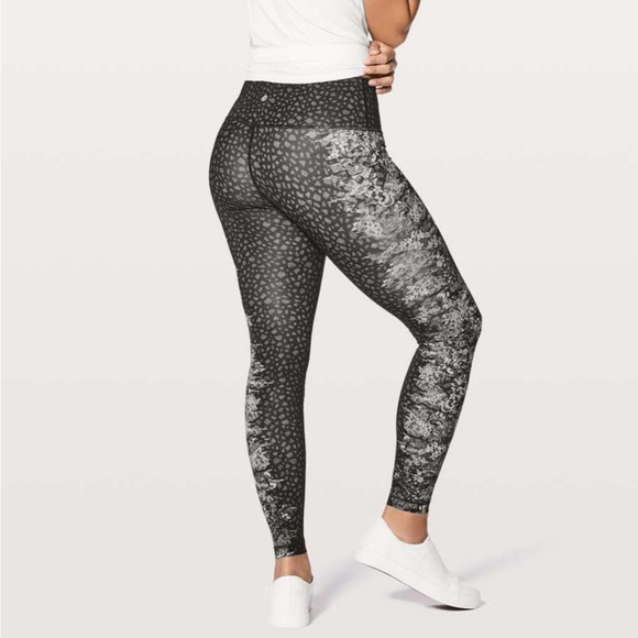 Lululemon Wunder Under Hi-Rise Tight 28" Overlace HR Ice Grey Black leggings 2 - Picture 2 of 7